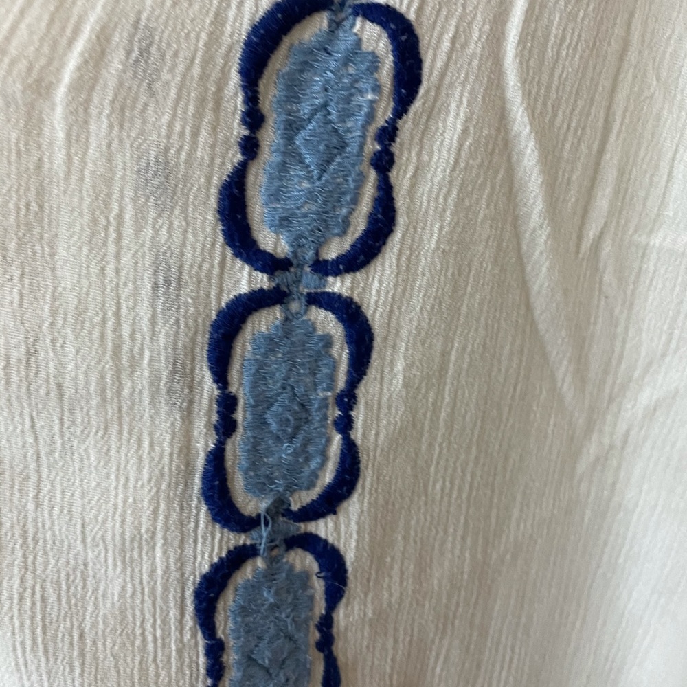 Lord and Taylor White Blue Blouse - Picture 9 of 10